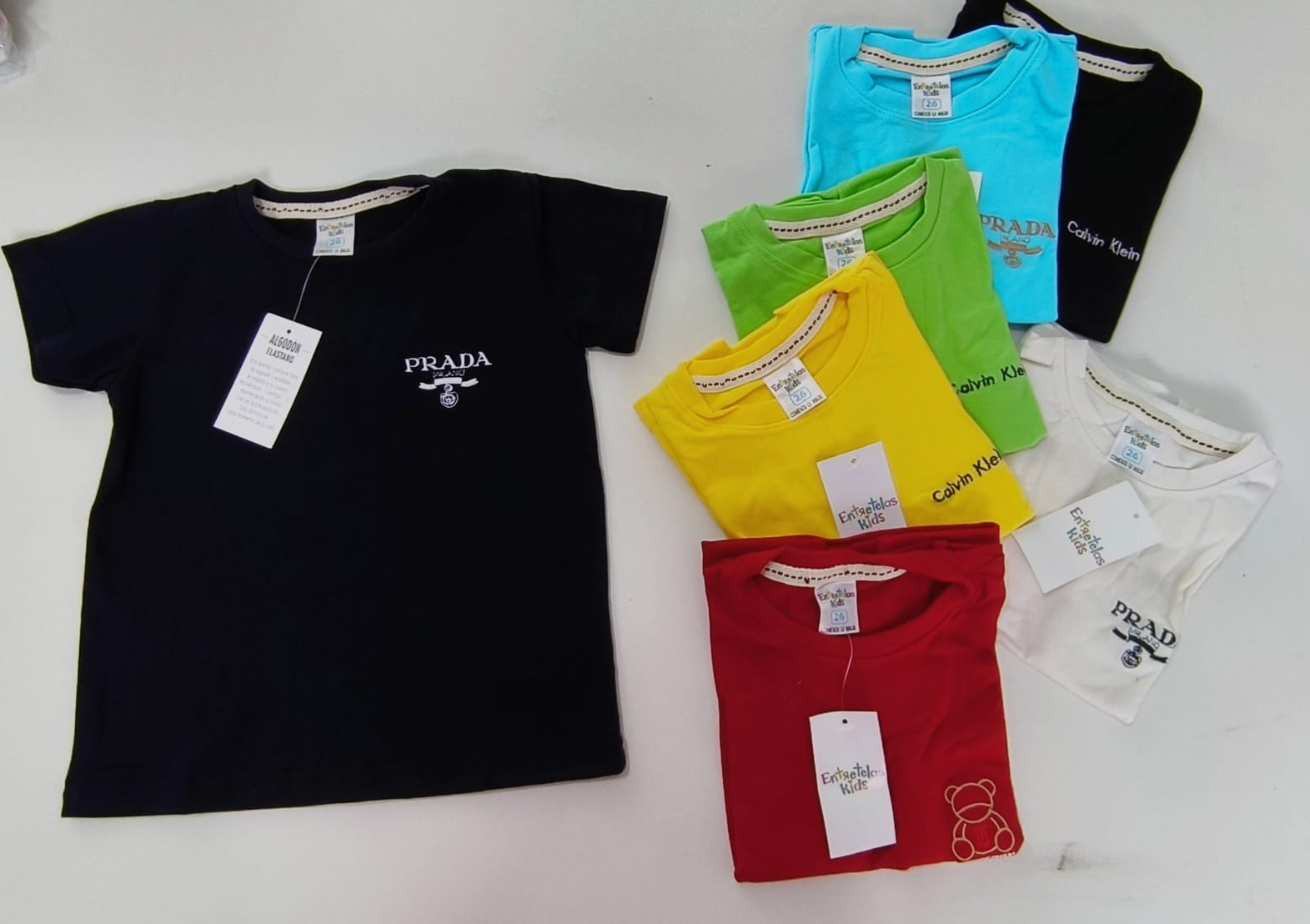 CAMISETA BORDADA